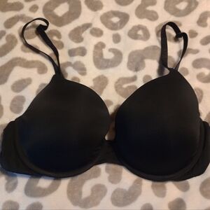 Victoria's Secret Bra Tshirt pushup full coverage 38c